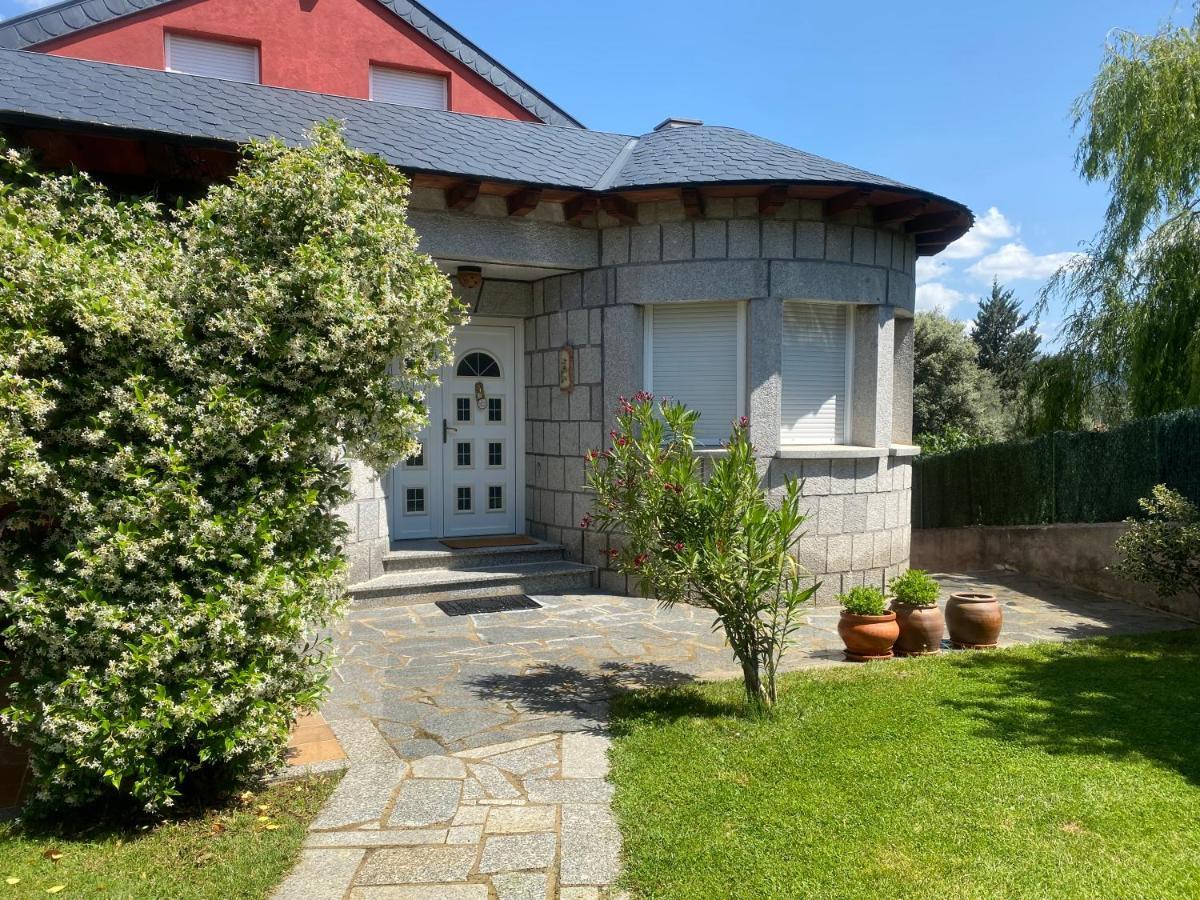 Entrepinos Casa de férias *